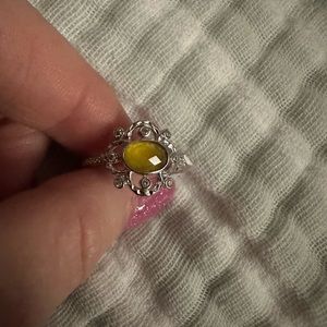 Very rare!!!Genuine yellow Chalcedony beautiful